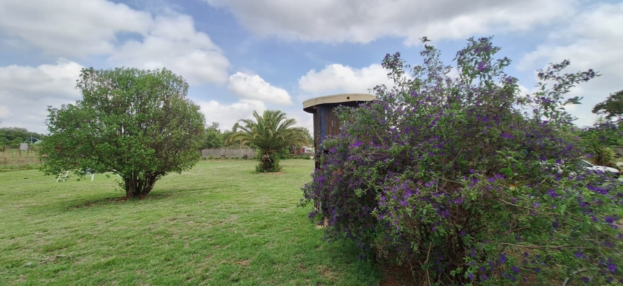 6 Bedroom Property for Sale in Rustenburg Rural North West